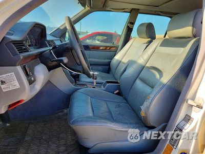 Zdjęcie 7 z 12 samochodu: 1994 MERCEDES-BENZ E 320 VIN:WDBEA32E1RC104813 - miniatura