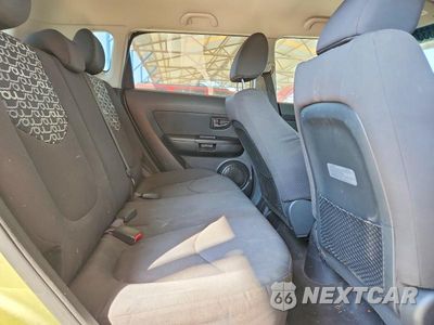 Zdjęcie 10 z 12 samochodu: 2011 KIA SOUL + VIN:KNDJT2A24B7255204 - miniatura