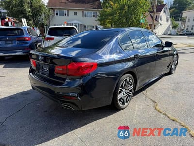 Trzecie zdjęcie samochodu z tyłu: 2019 BMW 5ER I VIN:WBAJA5C51KWW02943 - miniatura