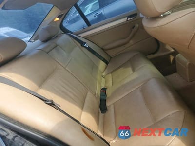 Zdjęcie 10 z 13 samochodu: 2002 BMW 3ER XI VIN:WBAEW53432PG09271 - miniatura
