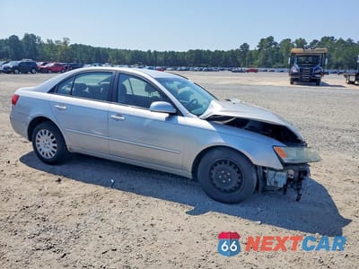 Czwarte zdjęcie samochodu z boku: 2010 HYUNDAI SONATA GLS VIN:5NPET4AC8AH583063 - miniatura