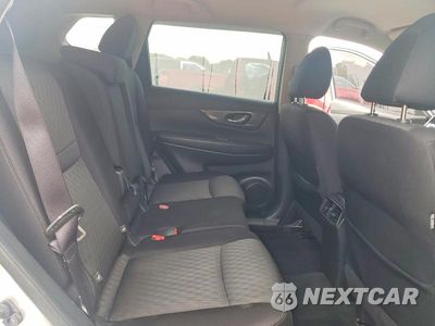 Zdjęcie 10 z 12 samochodu: 2019 NISSAN ROGUE SV VIN:JN8AT2MV6KW371455 - miniatura