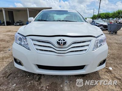 Piąte zdjęcie samochodu w środku: 2010 TOYOTA CAMRY LE VIN:4T1BF3EK3AU551421 - miniatura