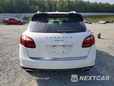 Zdjęcie 6 z 13 samochodu: 2013 PORSCHE CAYENNE VIN:WP1AF2A22DLA40114 - miniatura