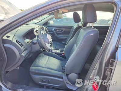 Zdjęcie 7 z 13 samochodu: 2017 NISSAN ALTIMA 2.5 S VIN:1N4AL3AP3HN355418 - miniatura