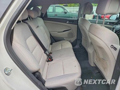 Zdjęcie 11 z 14 samochodu: 2017 HYUNDAI TUCSON SE VIN:KM8J3CA43HU423864 - miniatura