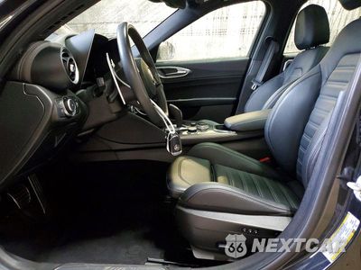 Zdjęcie 7 z 12 samochodu: 2024 ALFA ROMEO GIULIA TI VIN:ZARFANBNXR7679556 - miniatura