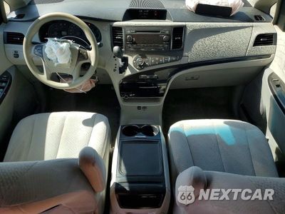 Zdjęcie 8 z 14 samochodu: 2014 TOYOTA SIENNA LE VIN:5TDKK3DC7ES462505 - miniatura