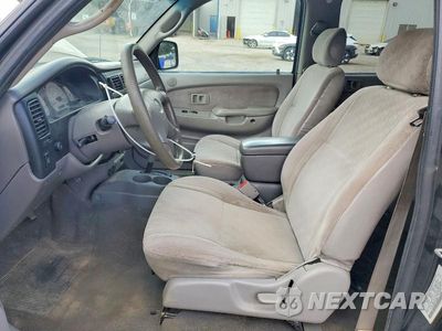 Zdjęcie 7 z 12 samochodu: 2004 TOYOTA TACOMA PRERUNNER V6 VIN:5TEGN92N44Z409962 - miniatura