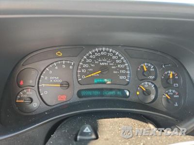 Zdjęcie 9 z 13 samochodu: 2005 CHEVROLET SILVERADO C2500 HEAVY DUTY VIN:1GBHC24UX5E156063 - miniatura