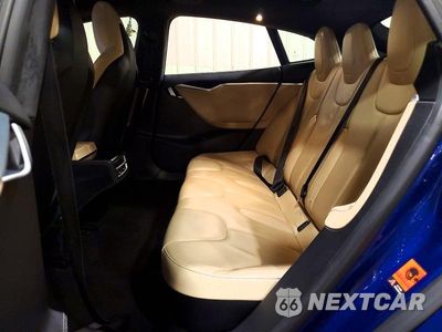 Zdjęcie 10 z 13 samochodu: 2015 TESLA MODEL S VIN:5YJSA1E28FF109418 - miniatura