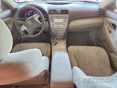 Zdjęcie 8 z 12 samochodu: 2011 TOYOTA CAMRY HYBRID VIN:4T1BB3EK2BU140640 - miniatura