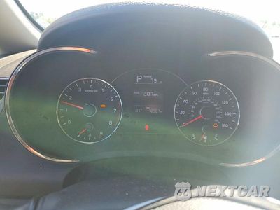 Zdjęcie 9 z 12 samochodu: 2017 KIA FORTE LX VIN:3KPFK4A71HE123185 - miniatura
