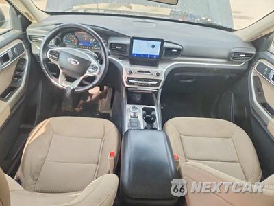 Zdjęcie 8 z 12 samochodu: 2022 FORD EXPLORER XLT VIN:1FMSK8DHXNGB38933 - miniatura