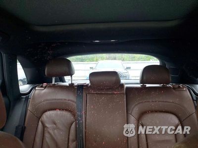 Zdjęcie 10 z 14 samochodu: 2016 AUDI Q3 PRESTIGE VIN:WA1GFCFS5GR011275 - miniatura