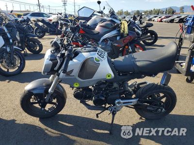 Trzecie zdjęcie samochodu z tyłu: 2023 HONDA GROM 125 VIN:MLHJC9210P5109719 - miniatura