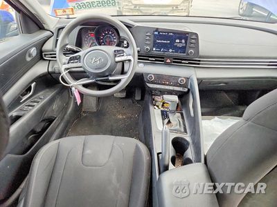 Zdjęcie 8 z 12 samochodu: 2021 HYUNDAI ELANTRA SEL VIN:5NPLM4AG9MH021054 - miniatura