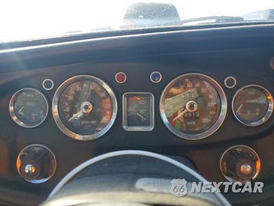 Zdjęcie 9 z 12 samochodu: 1974 MG MGB VIN:GHN5UE352533G - miniatura
