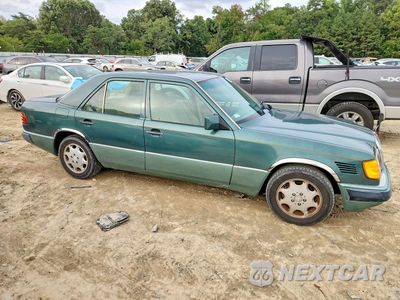 Czwarte zdjęcie samochodu z boku: 1993 MERCEDES-BENZ 300 D VIN:WDBEB28E3PB992269 - miniatura