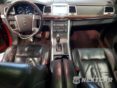 Zdjęcie 8 z 12 samochodu: 2011 LINCOLN MKS VIN:1LNHL9ER8BG610630 - miniatura