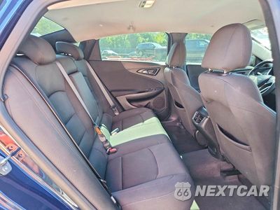 Zdjęcie 10 z 12 samochodu: 2020 CHEVROLET MALIBU LT VIN:1G1ZD5STXLF089361 - miniatura