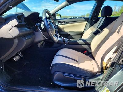 Zdjęcie 7 z 12 samochodu: 2018 HONDA CIVIC SPORT VIN:SHHFK7H49JU415310 - miniatura