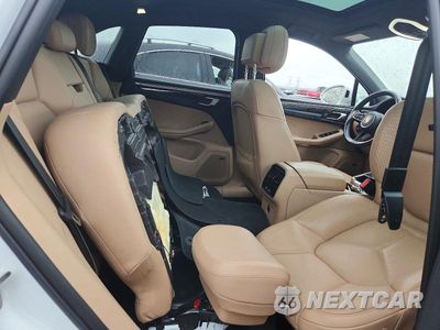 Zdjęcie 10 z 12 samochodu: 2023 PORSCHE MACAN BASE VIN:WP1AA2A54PLB06059 - miniatura