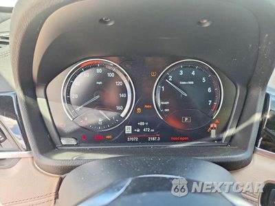 Zdjęcie 9 z 13 samochodu: 2021 BMW X1 SDRIVE28I VIN:WBXJG7C00M5T23402 - miniatura
