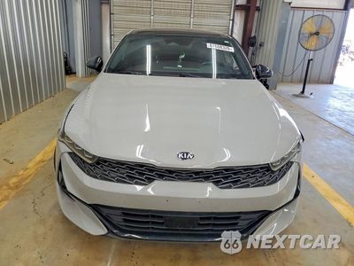 Piąte zdjęcie samochodu w środku: 2021 KIA K5 GT LINE VIN:5XXG64J20MG070462 - miniatura