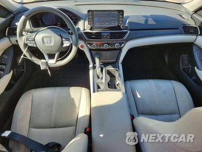 Zdjęcie 8 z 12 samochodu: 2019 HONDA ACCORD EX VIN:1HGCV1F42KA105927 - miniatura