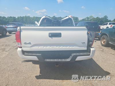 Zdjęcie 6 z 12 samochodu: 2017 TOYOTA TACOMA SR V6 VIN:5TFCZ5AN7HX096903 - miniatura