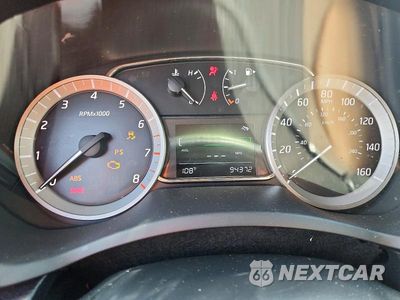 Zdjęcie 9 z 12 samochodu: 2015 NISSAN SENTRA SL VIN:3N1AB7AP2FY237013 - miniatura