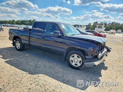 Czwarte zdjęcie samochodu z boku: 2004 CHEVROLET SILVERADO C1500 VIN:2GCEC19V041263956 - miniatura
