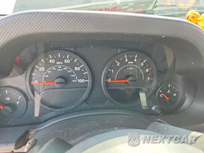 Zdjęcie 9 z 12 samochodu: 2007 JEEP WRANGLER X VIN:1J4FA24127L227134 - miniatura
