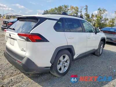 Trzecie zdjęcie samochodu z tyłu: 2020 TOYOTA RAV4 HYBRID XLE VIN:2T3RWRFV8LW072092 - miniatura