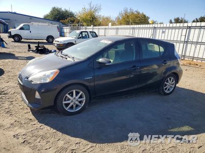 2012 TOYOTA PRIUS C THREE JTDKDTB32C1023395 - główne zdjęcie licytacji z USA - miniatura