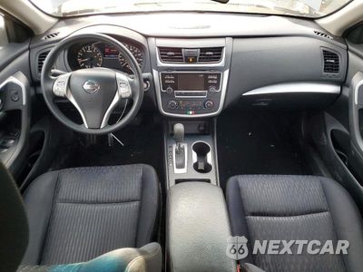 Zdjęcie 8 z 12 samochodu: 2016 NISSAN ALTIMA 2.5 S VIN:1N4AL3AP1GN385712 - miniatura