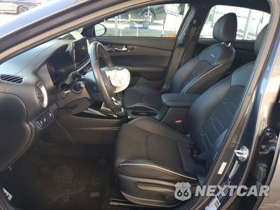 Zdjęcie 7 z 12 samochodu: 2022 KIA FORTE GT LINE VIN:3KPF54AD6NE510825 - miniatura