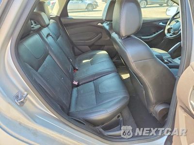 Zdjęcie 10 z 12 samochodu: 2014 FORD FOCUS SE VIN:1FADP3K22EL141869 - miniatura