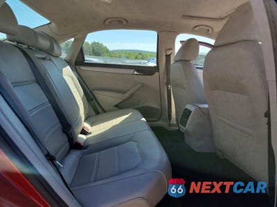Zdjęcie 10 z 13 samochodu: 2021 VOLKSWAGEN PASSAT VIN:1VWSA7A3XMC003724 - miniatura