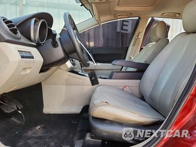 Zdjęcie 7 z 13 samochodu: 2007 MAZDA CX-7 VIN:JM3ER29L870134860 - miniatura