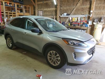 Czwarte zdjęcie samochodu z boku: 2022 FORD ESCAPE SE VIN:1FMCU9BZ5NUA38031 - miniatura