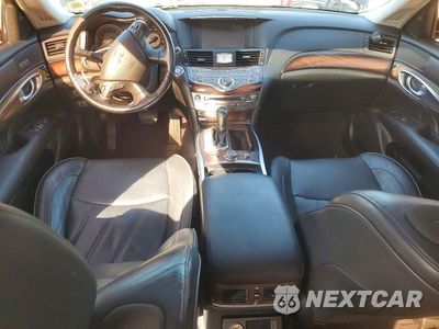 Zdjęcie 8 z 12 samochodu: 2015 INFINITI Q70L 5.6 VIN:JN1AY1PRXFM180096 - miniatura