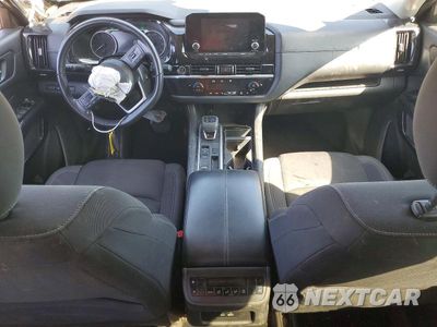 Zdjęcie 8 z 14 samochodu: 2022 NISSAN PATHFINDER SV VIN:5N1DR3BB0NC231604 - miniatura