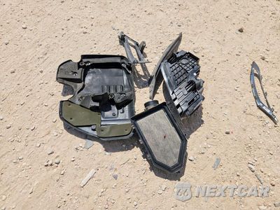 Zdjęcie 12 z 13 samochodu: 2020 CHRYSLER 300 S VIN:2C3CCAGG0LH150952 - miniatura