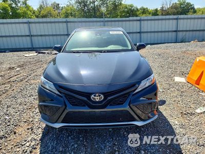 Piąte zdjęcie samochodu w środku: 2022 TOYOTA CAMRY XSE VIN:4T1K61BK5NU054997 - miniatura
