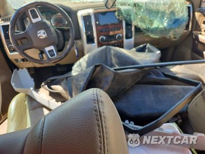 Zdjęcie 8 z 12 samochodu: 2011 DODGE RAM 1500 LARAMIE VIN:1D7RB1CTXBS596535 - miniatura