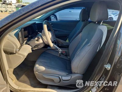Zdjęcie 7 z 13 samochodu: 2022 HYUNDAI ELANTRA SEL VIN:5NPLM4AG8NH071090 - miniatura