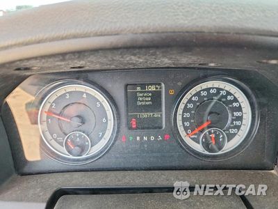 Zdjęcie 9 z 12 samochodu: 2018 RAM 1500 ST VIN:3C6JR6AG7JG195057 - miniatura