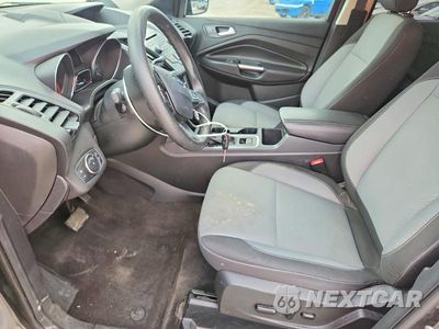 Zdjęcie 7 z 13 samochodu: 2018 FORD ESCAPE SE VIN:1FMCU9GD4JUA75305 - miniatura
